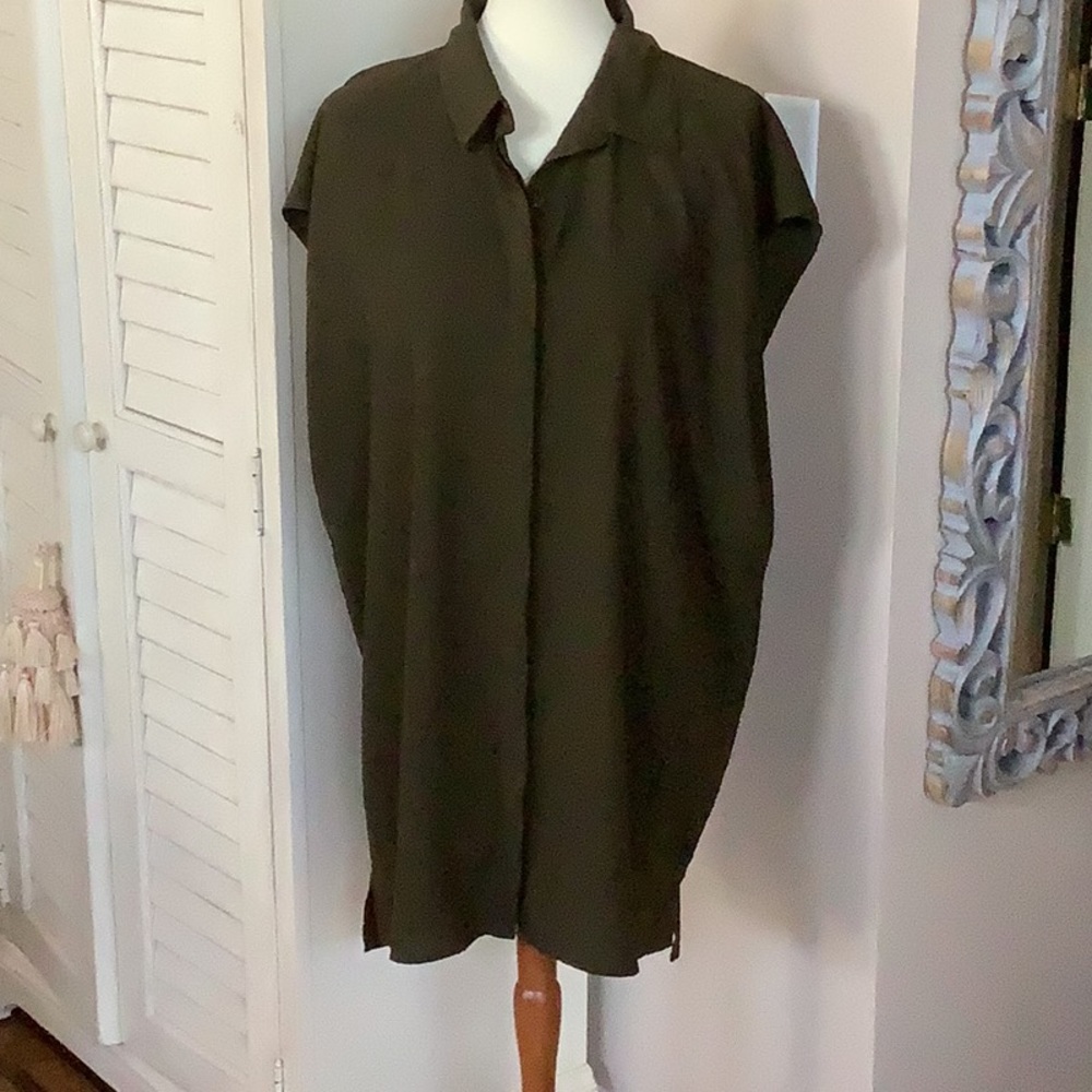 Forever 21 Green Midi Button Down Dress